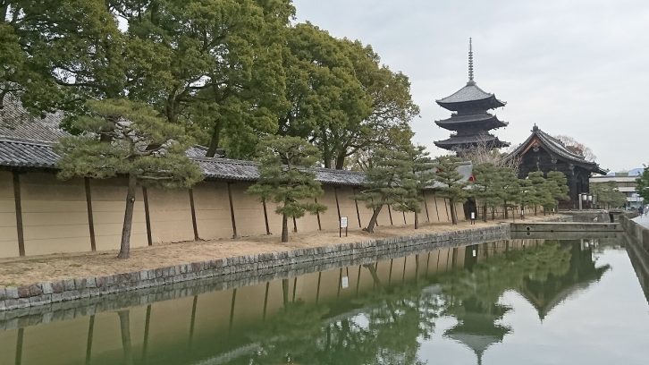 東寺の五重塔の写真